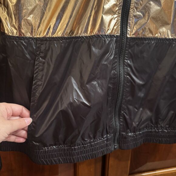 NWT Bebe Sport Womens Gold Hooded Metallic Full Zip Windbreaker Jacket Large - Picture 9 of 16